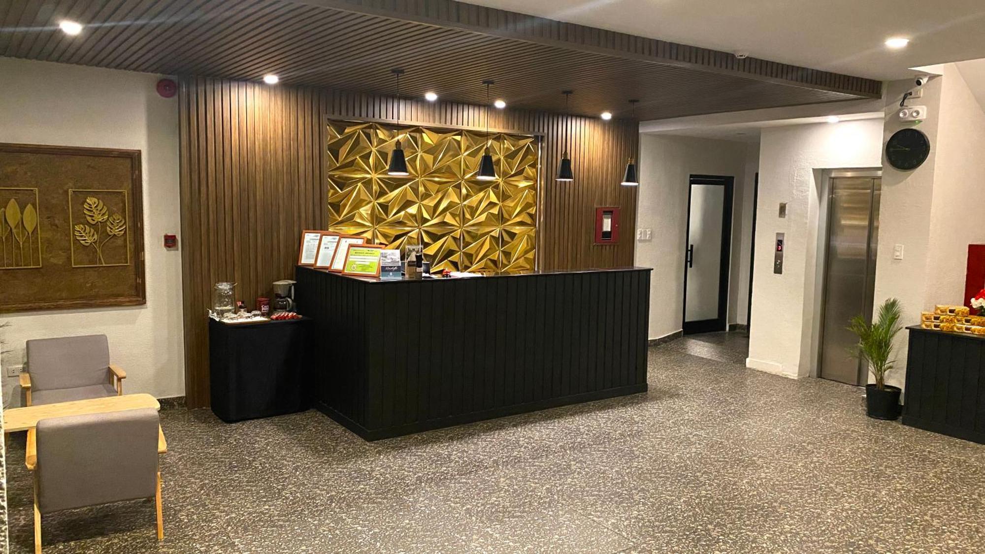 Rudolfo Suites مدينة روكساس المظهر الخارجي الصورة