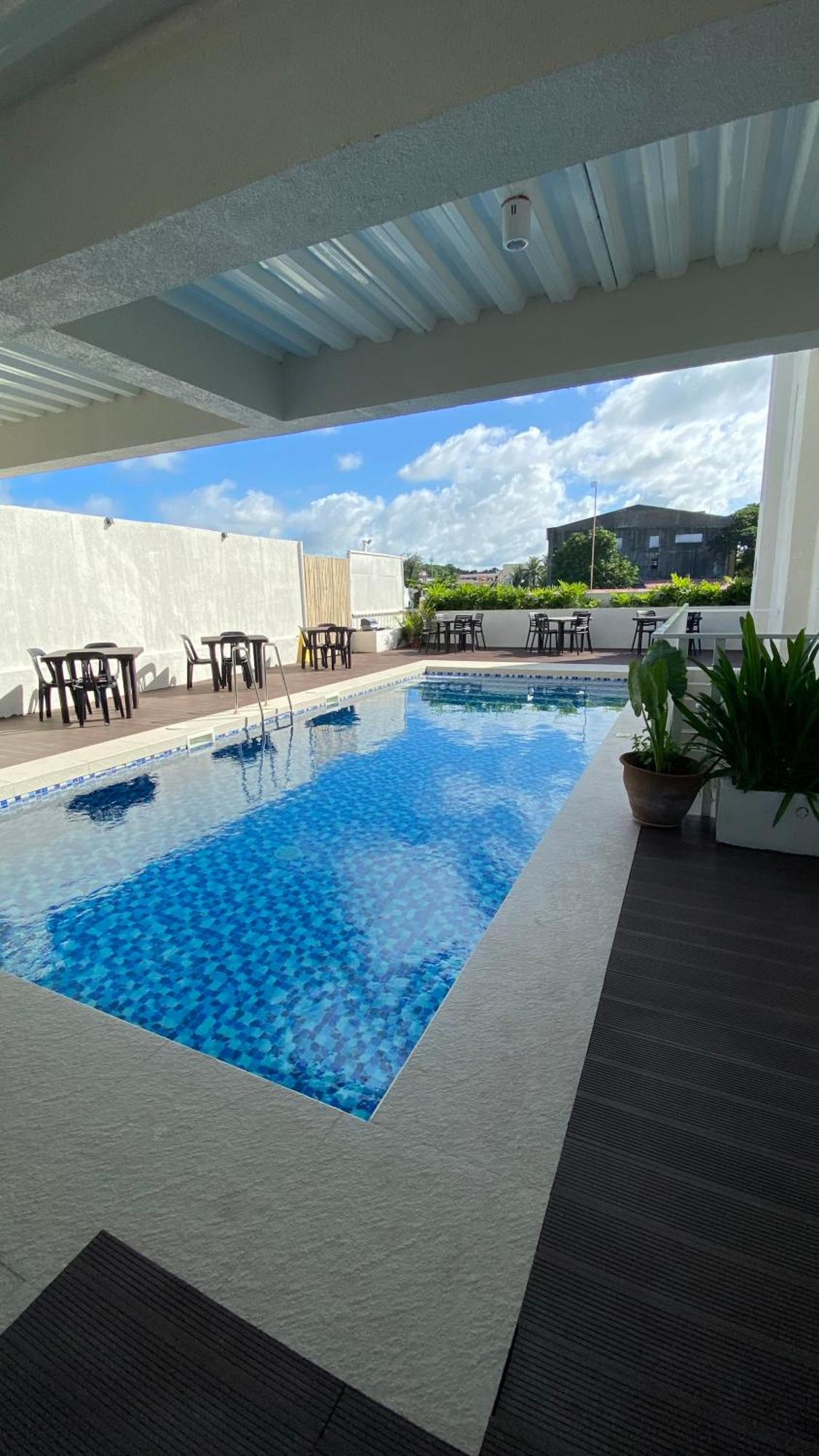 Rudolfo Suites مدينة روكساس المظهر الخارجي الصورة