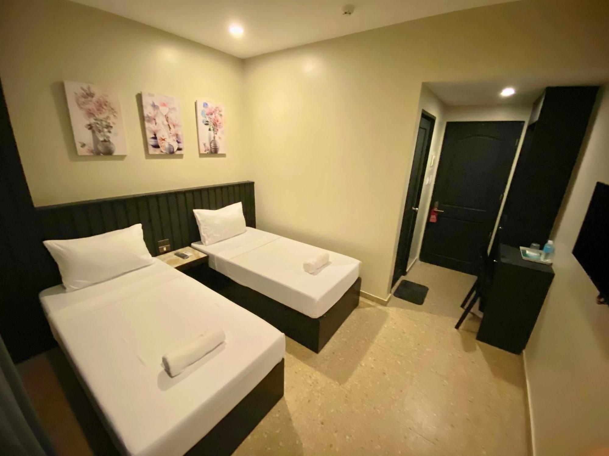 Rudolfo Suites مدينة روكساس المظهر الخارجي الصورة