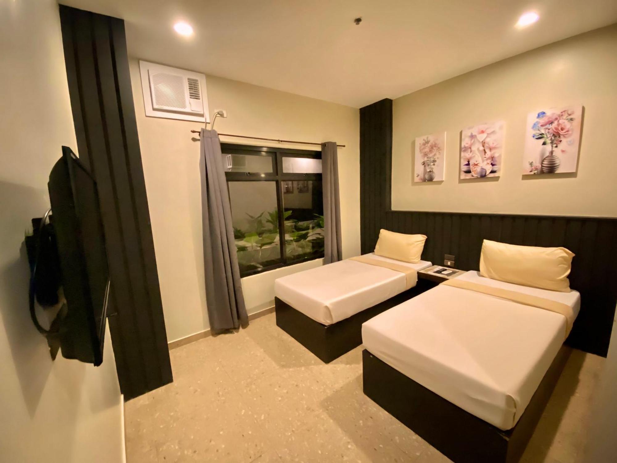 Rudolfo Suites مدينة روكساس المظهر الخارجي الصورة